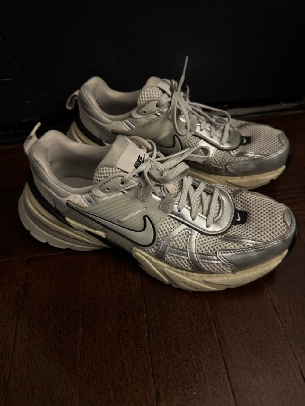 Nike Silver/Beige Running Sneakers 8.5
